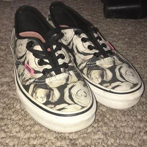Black & White Vintage Rose Vans